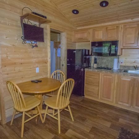 Oakzanita Springs Camping Resort Cottage 4 Descanso Kültér fotó