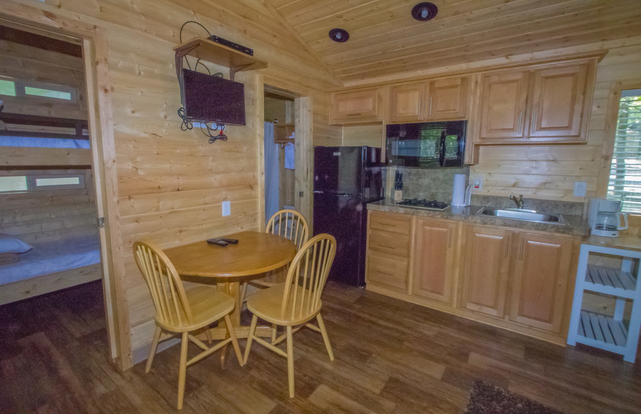 Oakzanita Springs Camping Resort Cottage 4 Descanso Kültér fotó